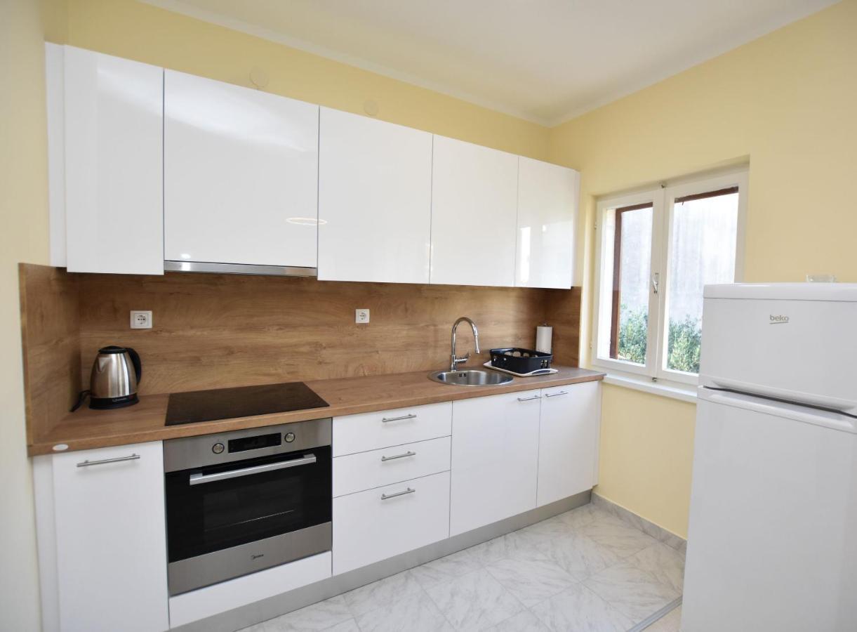 Apartment Ruzica Primošten Exteriör bild