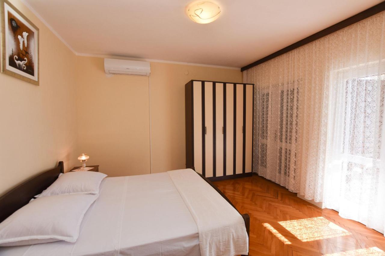 Apartment Ruzica Primošten Exteriör bild
